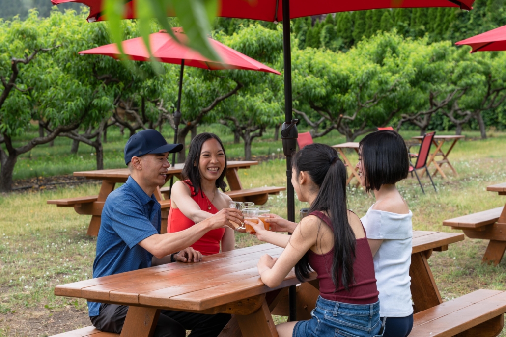 Family outing at Folktale Cider. Photo: courtesy of tourismkelowna.com – Ken Hagen